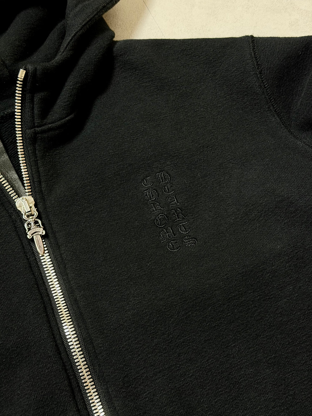 ChromeHearts Y NOT CHプラスレザーパッチ ZIPパーカー ブラック